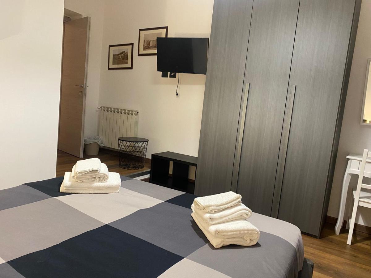 B&B I Miti Dell Etna Catania Centro Vicino Il Duomo Buitenkant foto
