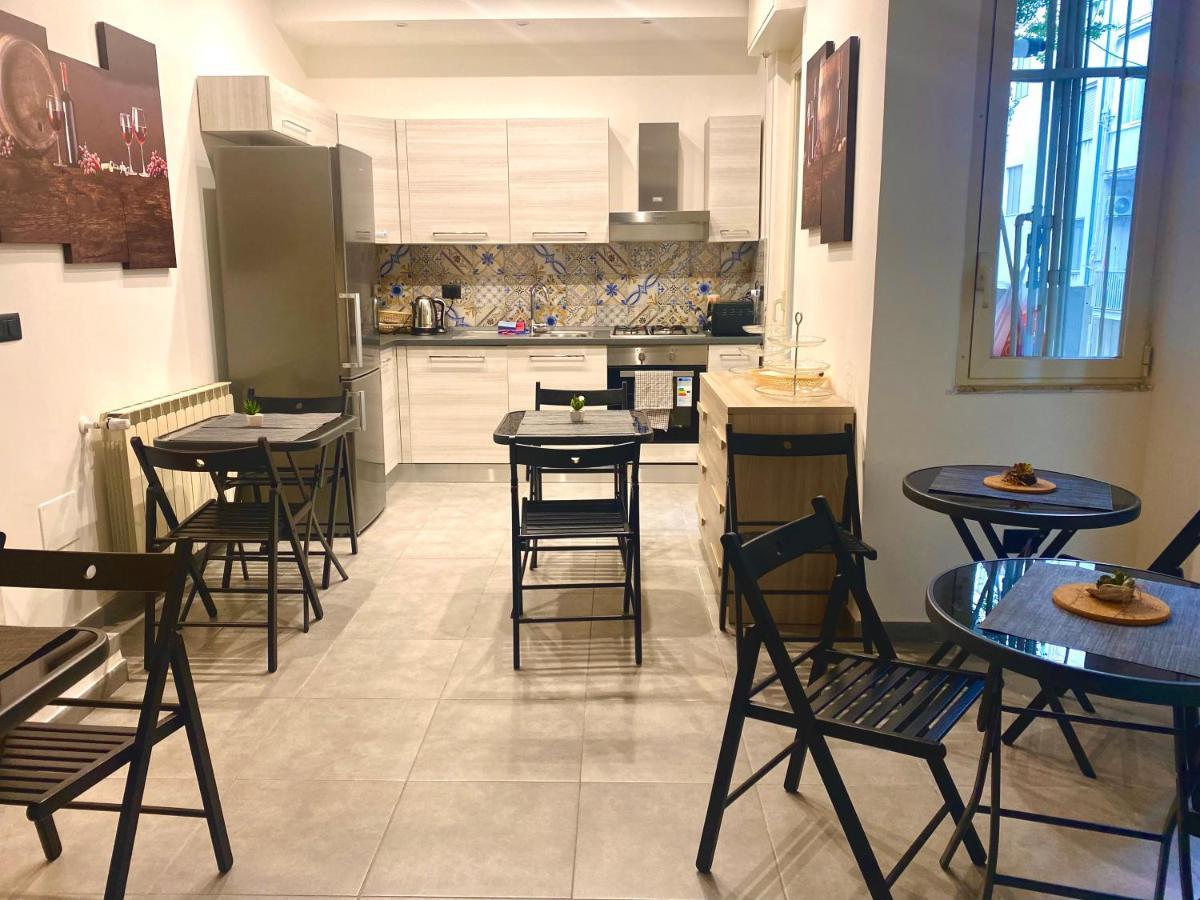 B&B I Miti Dell Etna Catania Centro Vicino Il Duomo Buitenkant foto